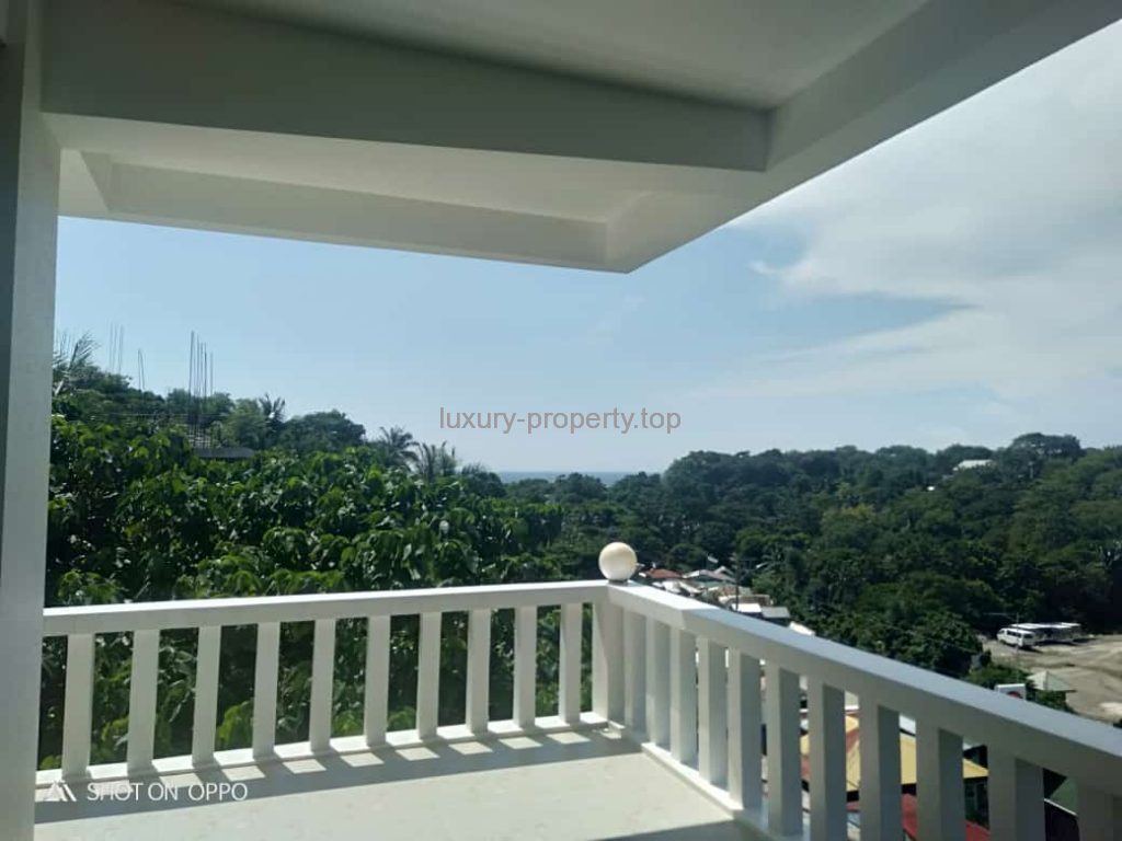 Dramatic views Boracay New luxury 3 bed-apartment